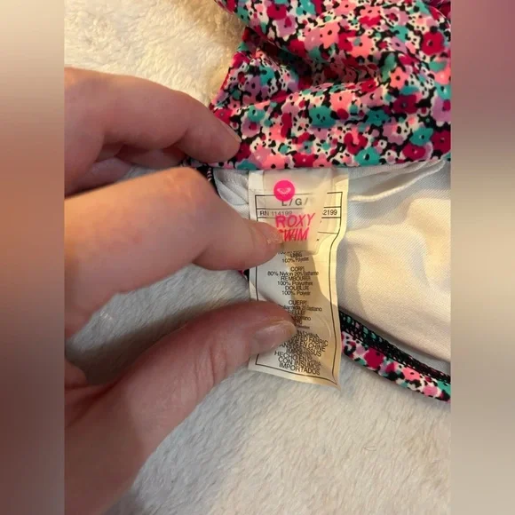 Brand New Roxy Bikini Top - Picture 4 of 4